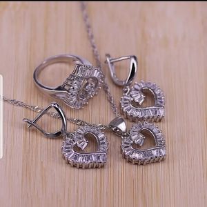 NEW 925 Sterling Silver Heart Jewelry Set